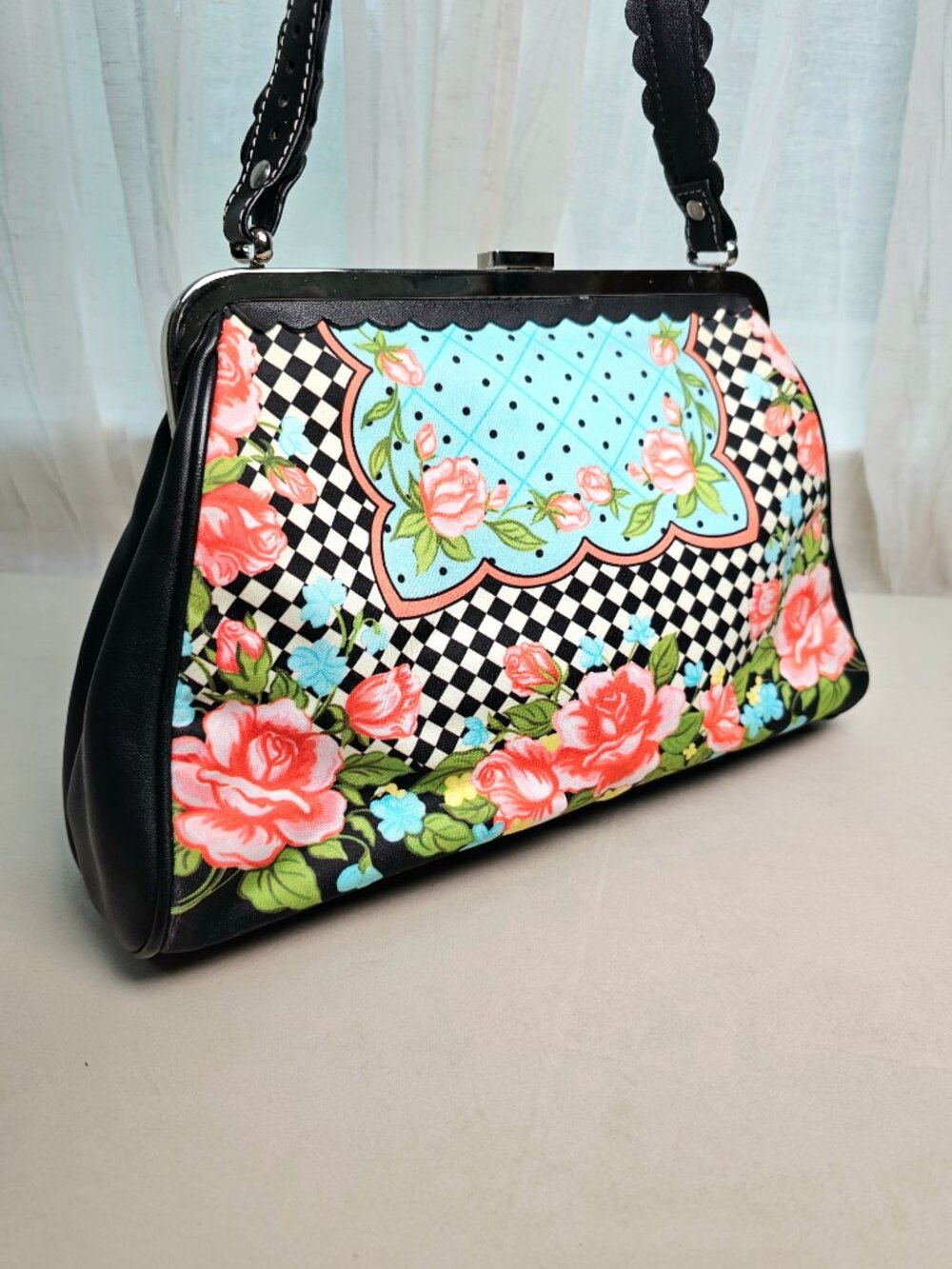Isabella Fiore Beaded Frame Handbag Floral Patchwork Black Multi Vintage - Picture 4 of 13